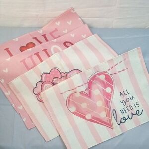 🌼🍒 Valentine's Day Placemat Set